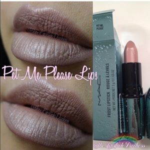 MAC lipstick Pet Me, Please